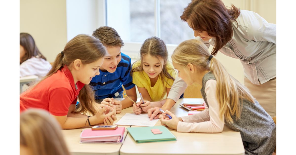 Montessori Education, Research & Evaluation